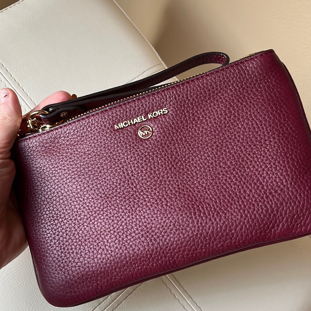 MK wristlet